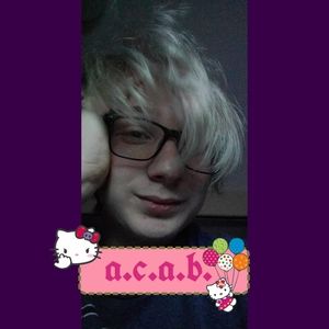 Meet your Posher, Ethan